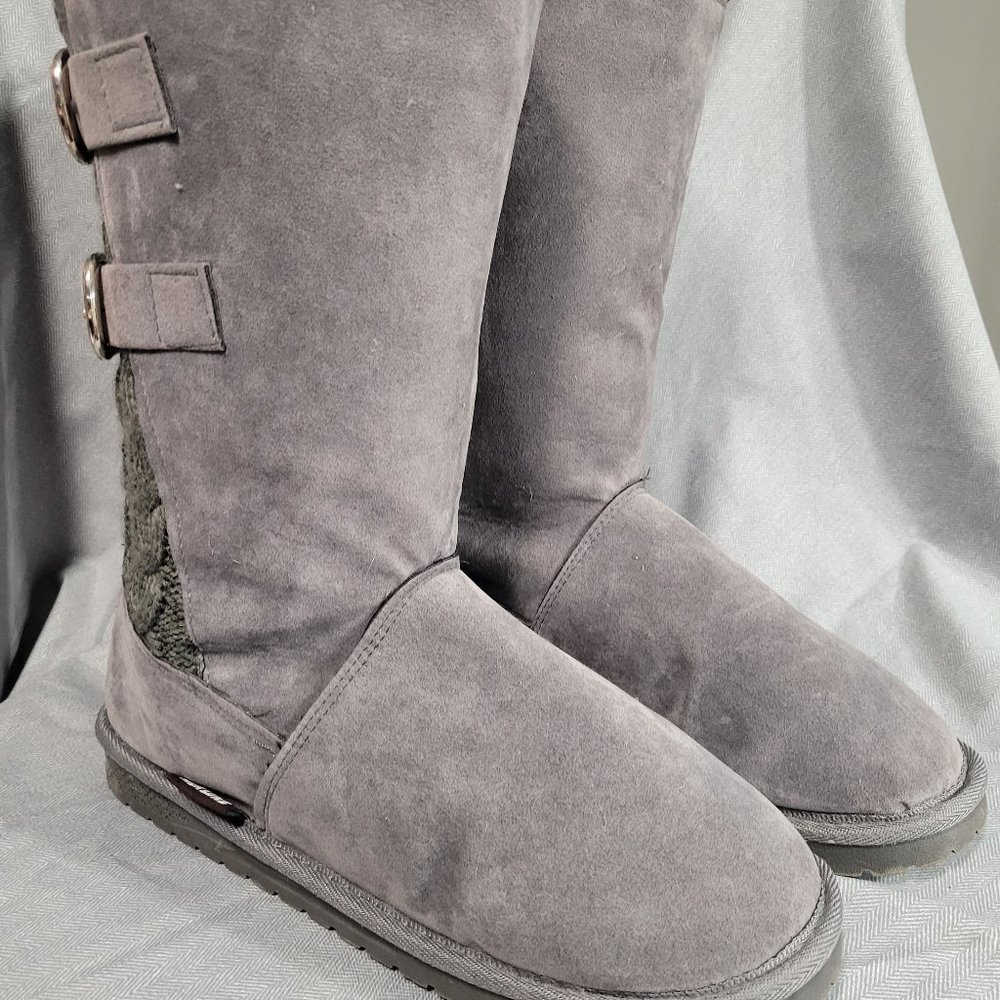 MukLuks Gray Sweater Double Buckle Boots
